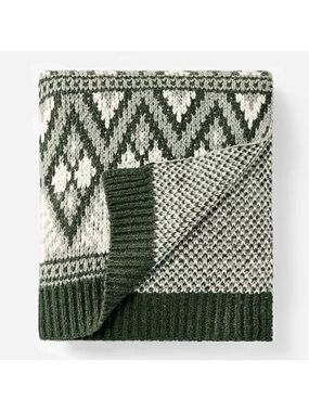 Knit Fair Isle Throw Blanket Green/Cream
- Threshold designed with Studio McGee